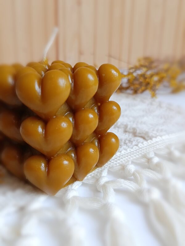 Świeca z naturalnego wosku pszczelego Miłość