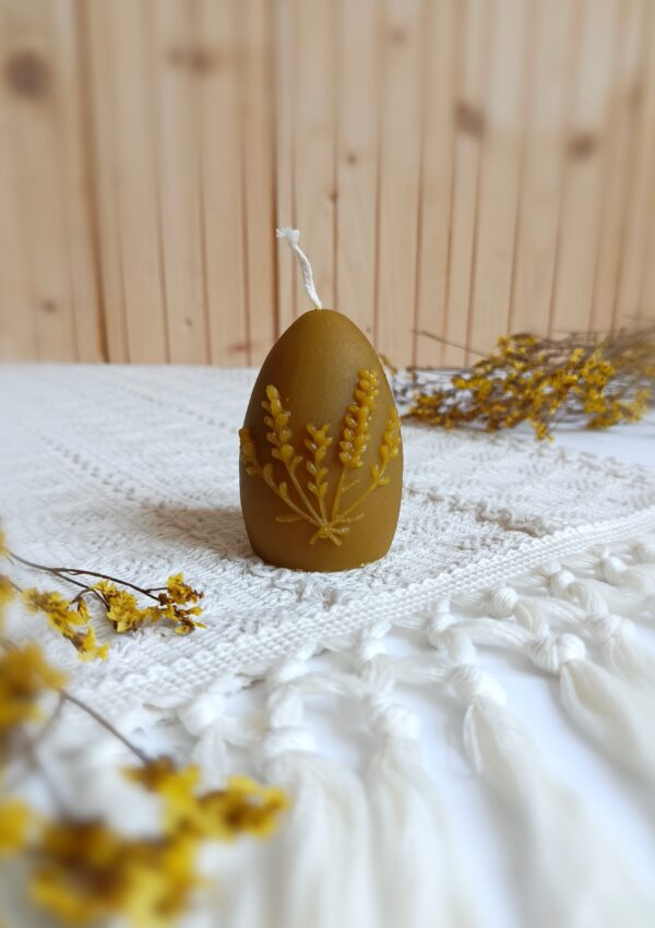 Świeca z naturalnego wosku pszczelego Lawenda