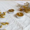 2cz. Komplet podgrzewaczy tealight z naturalnego wosku pszczelego