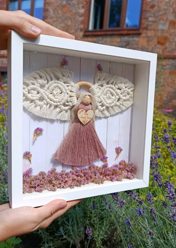 Makramowy Anioł Stróż w ramce - Wrzosowy