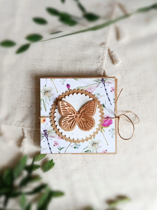 Pudełko z pietraszkowym ciastkiem - wzór 5