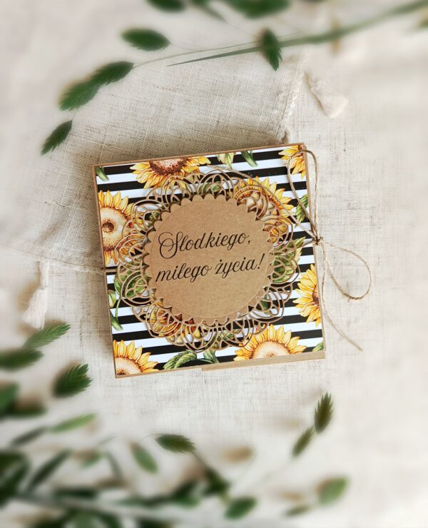 Pudełko z pietraszkowym ciastkiem - wzór 17