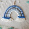 Pastelowa tęcza z makramy - dekoracja ścienna