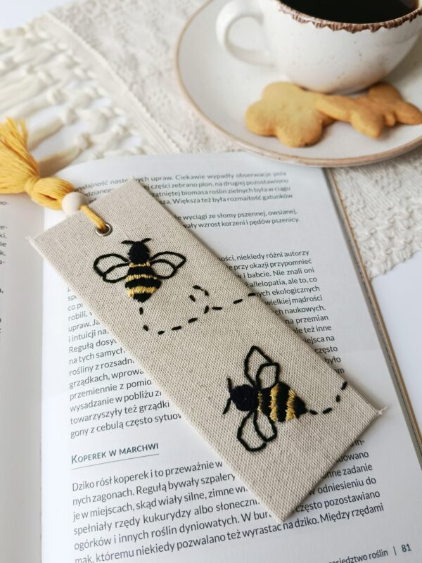 Haftowana zakładka do książki - Pszczoły