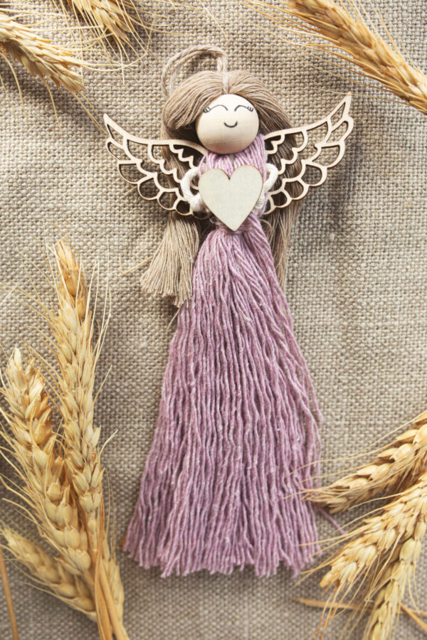 Aniołek z makramy