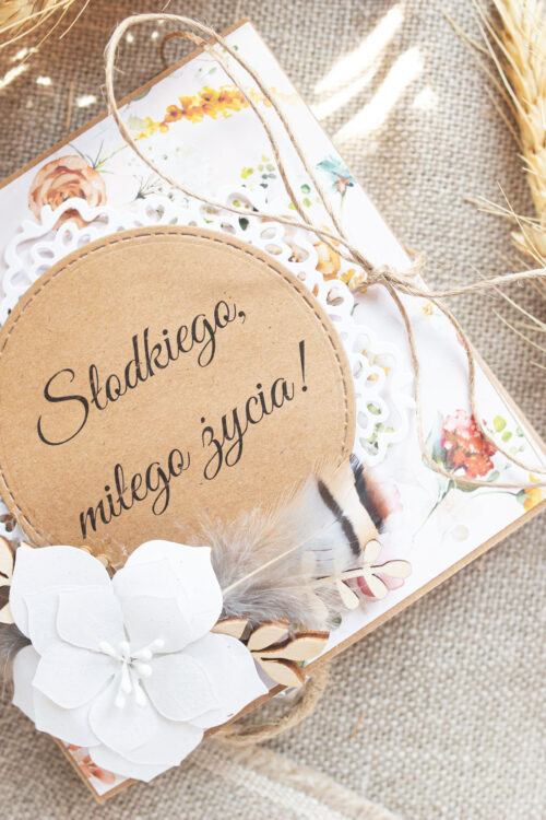 Pudełko z pietraszkowym ciastkiem - wzór 1